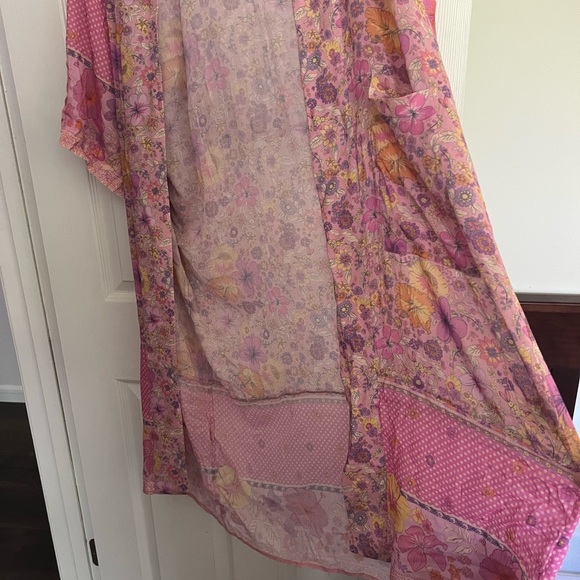 Spell hibiscus kimono - Picture 7 of 9